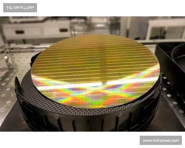 荷兰光刻机大单交易背后:设备价值元,外媒忧虑全球半导体格局变动 荷兰光刻机大单交易背后:设备价值元,外媒忧虑全球半导体格局变动